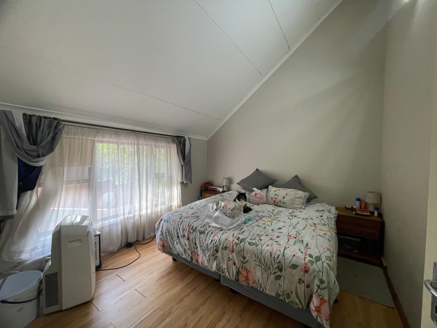 To Let 2 Bedroom Property for Rent in Melodie North West